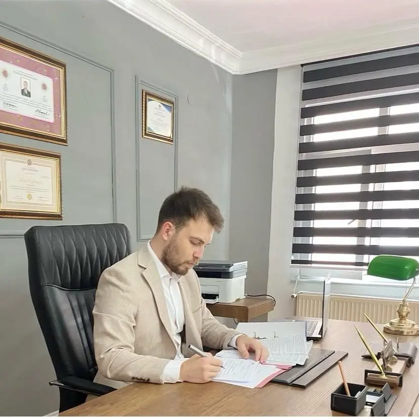 Av. İbrahim Tunur - Kurucu Avukat